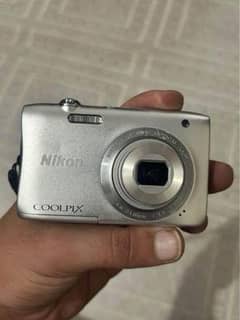 Nikon Coolpix Camera 0