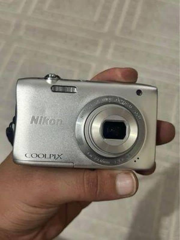 Nikon Coolpix Camera 0