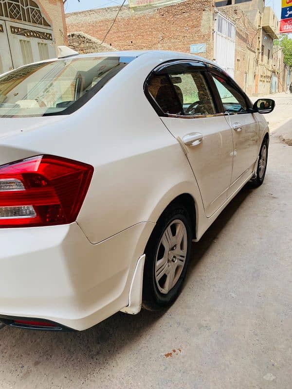 Total genuine Honda city 2015/16 for sale 9