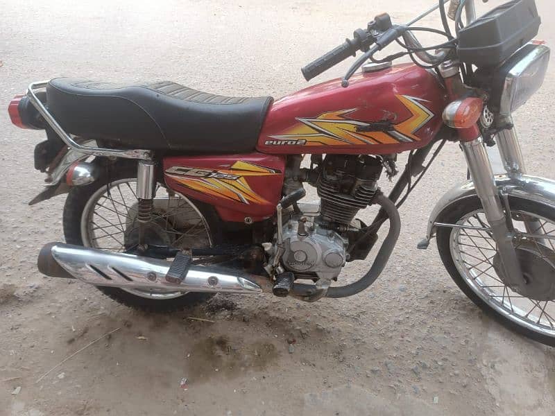 Honda cg125 Hyderabad Nmbr  ha 4