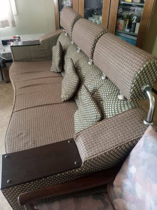 5 seater sofa 4