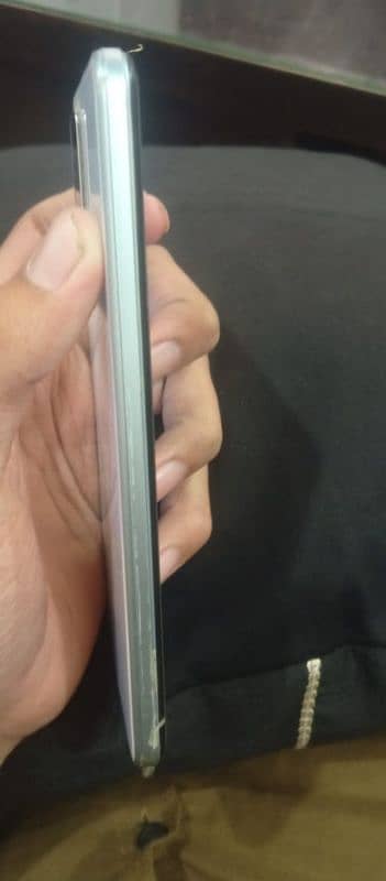 vivo Y21A 10 by 9 condition all ok 5