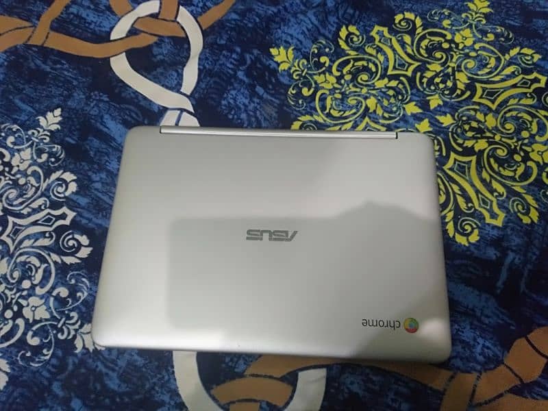 Asus Chromebook Flip 0