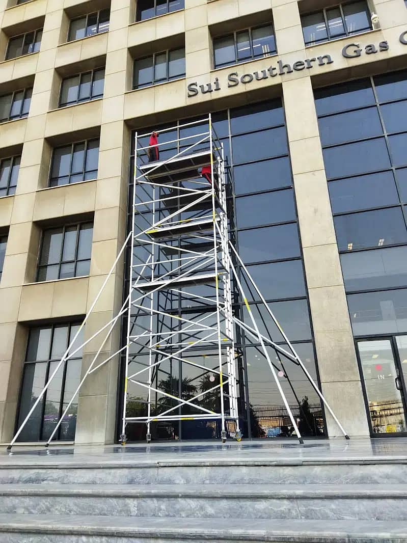 Mobile Scaffolding Tower and ladders all services Pak Scaffolding 12