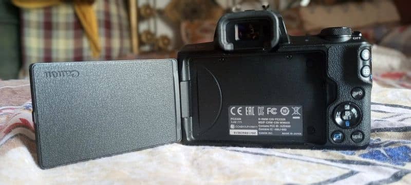 Canon M50 3