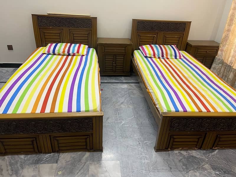 Bed set For Sale//wooden bedset/double bed//king size bed/2 single bed 8