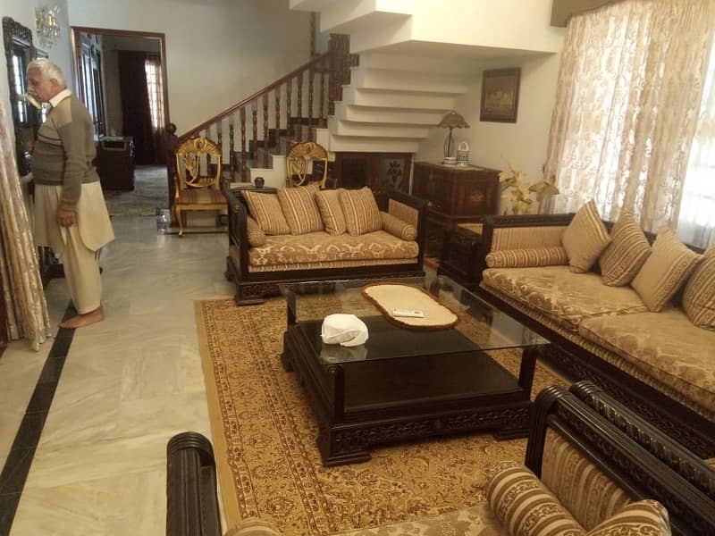 Luxurious 888 Sq. Yard House For Sale In F-8, Islamabad 2