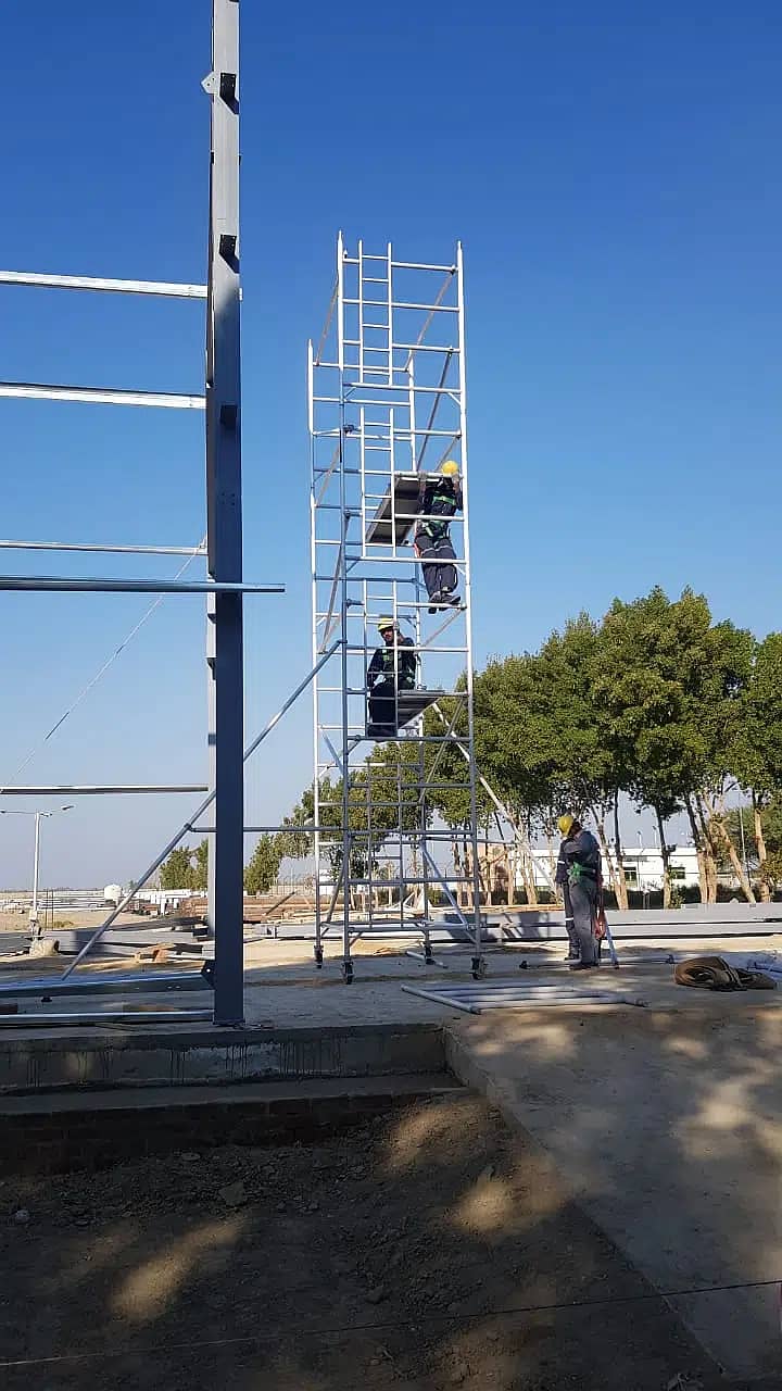 Mobile Scaffolding Tower and ladders all services Pak Scaffolding 11