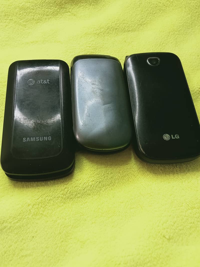 Samsung LG old phone 4