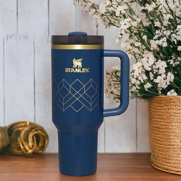 Stanley Original 40oz Tumbler Quencher Limited Edition 3