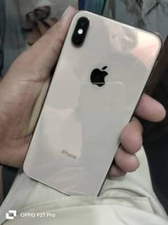 xs Max condition good betry health 81% PTA 0