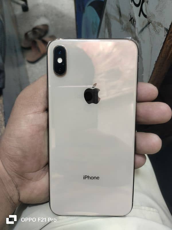 xs Max condition good betry health 81% PTA 1