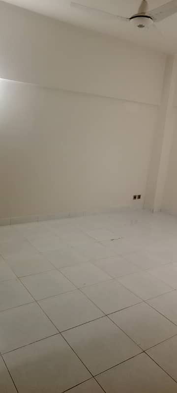 4 Bedroom Apartment For Rent Block 10 18