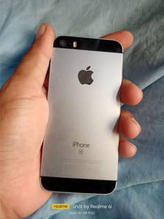 iphone SE For sale non PTA 03055656175 call and Whatsapp