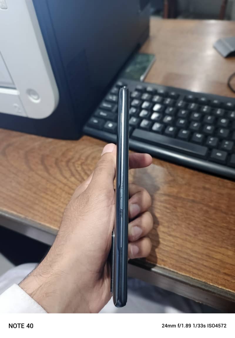 Xiaomi 11-T 4