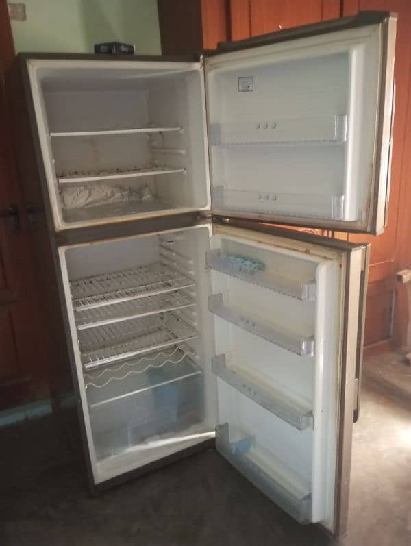 refrigerator 1