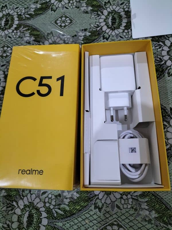 Realme C51  4/128 3