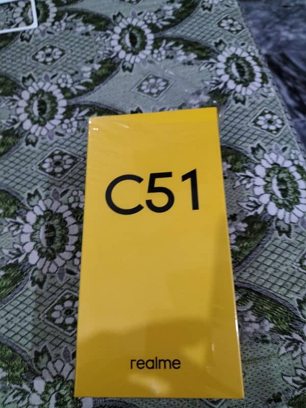 Realme C51  4/128 8