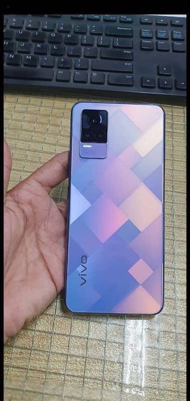 Vivo V21e urgent for sale 5