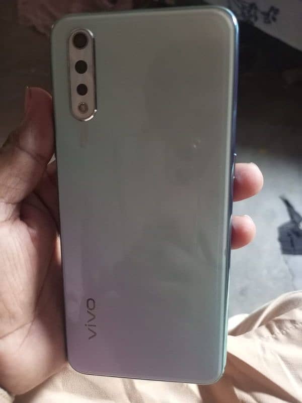 vivo s1 in display fingerprint 1