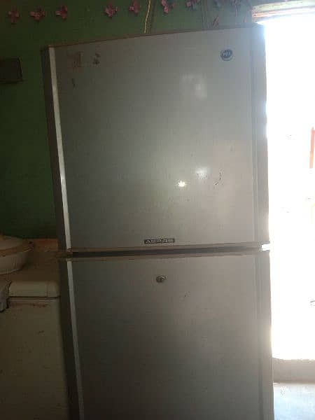 recondition fridge on cooling full set okay 8