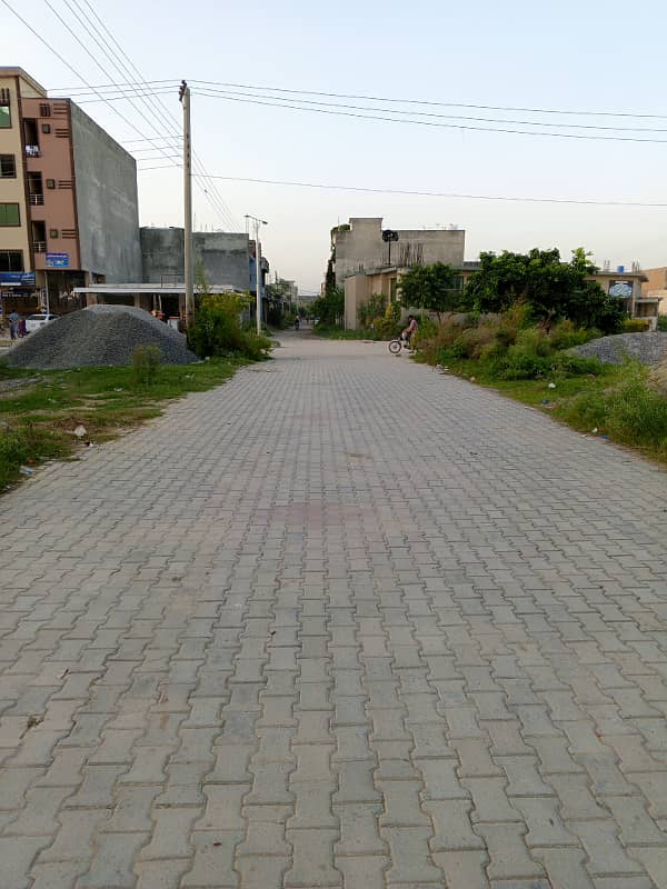 5 Marla PLOT For Sale Demand 45 lack Registery intiqal Tahir Khan 03115850472 5