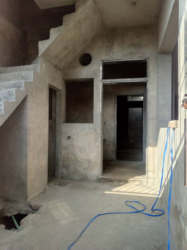 Grey structure 3 Marla house Demand 45 lack Electricity Meter Water Registery intiqal MARWA TOWN Tahir Khan 03115850472 9