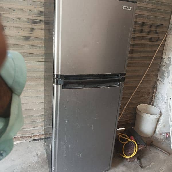 orient full size fridge for sale 0