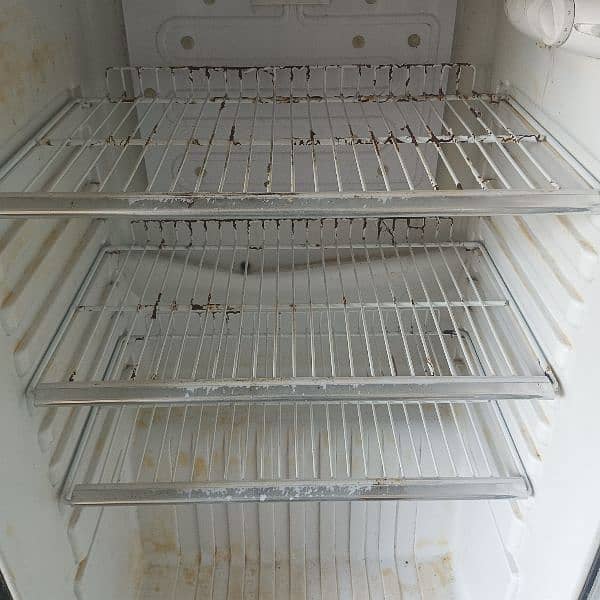 orient full size fridge for sale 4