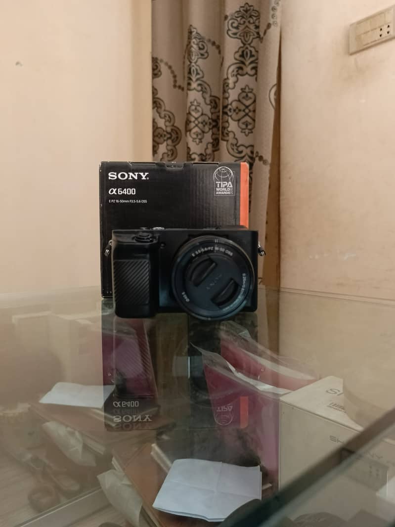 Sony a6400 with 16-50mm oss 0