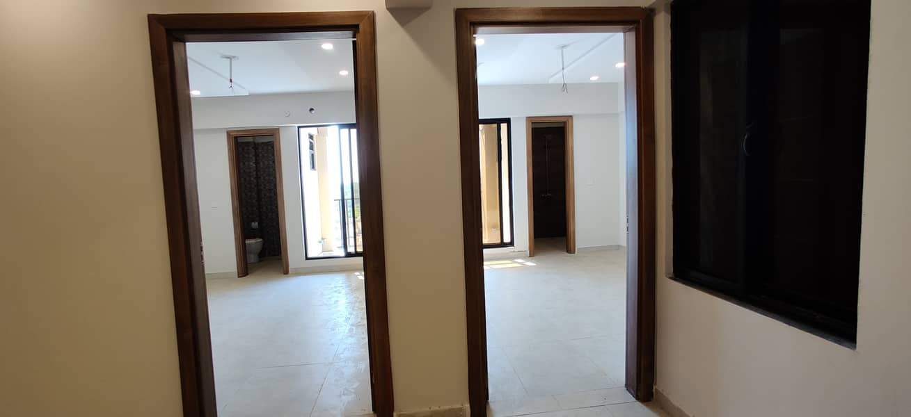 3 Bed Brand New Apartment 1695 Square Feet 4