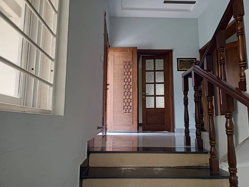 UPPER PORTION FOR RENT 4