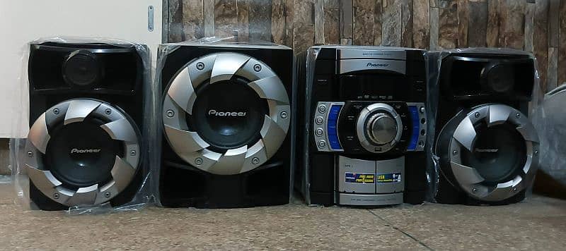 Like New Original Pioneer HiFi Sound System 1