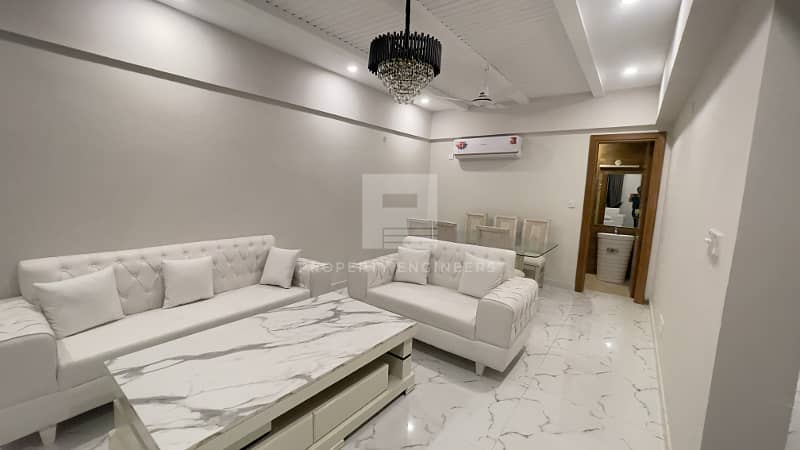 3 Bed Luxury Furnished Apartment With Servent Room 4