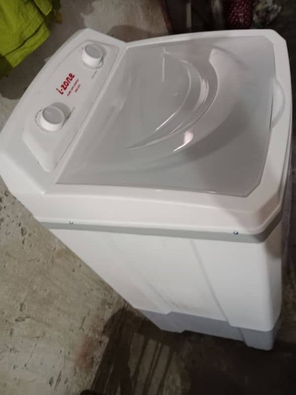 I-Zone Washing machine 2