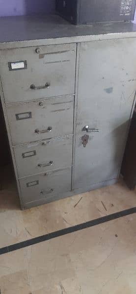 steel drawers with a side cupboard 3