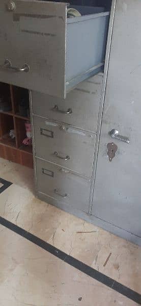 steel drawers with a side cupboard 4