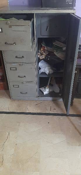 steel drawers with a side cupboard 5