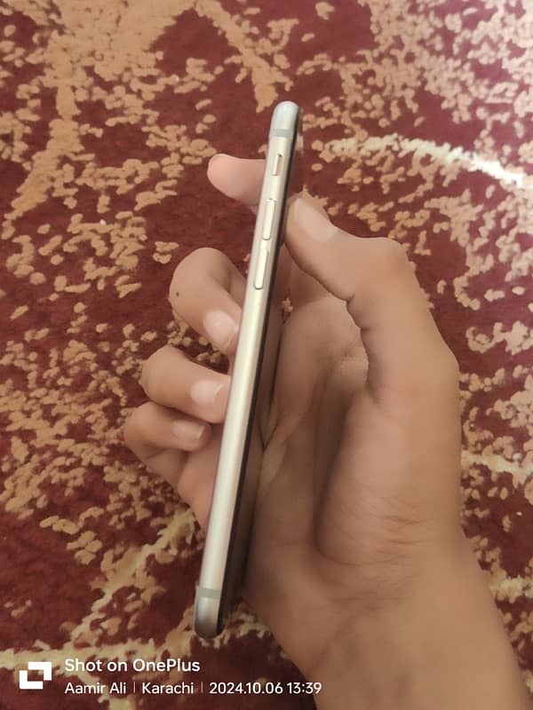 IPHONE 6s / Rose Silver / 10/9 condition / NON PTA 2