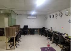 Area 950 Sq Ft Corporate Office Available For Rent On Reasonable Rent Gulberg 3 Lahore