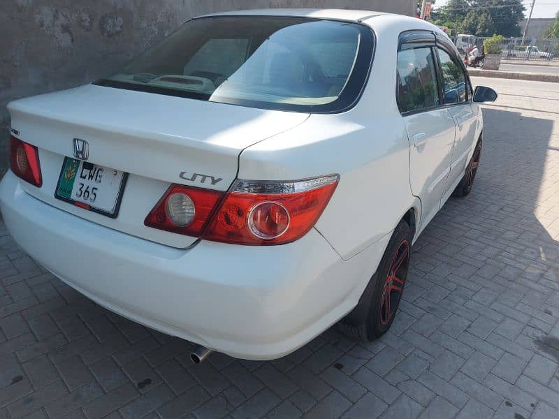 Honda City IDSI 2006 5