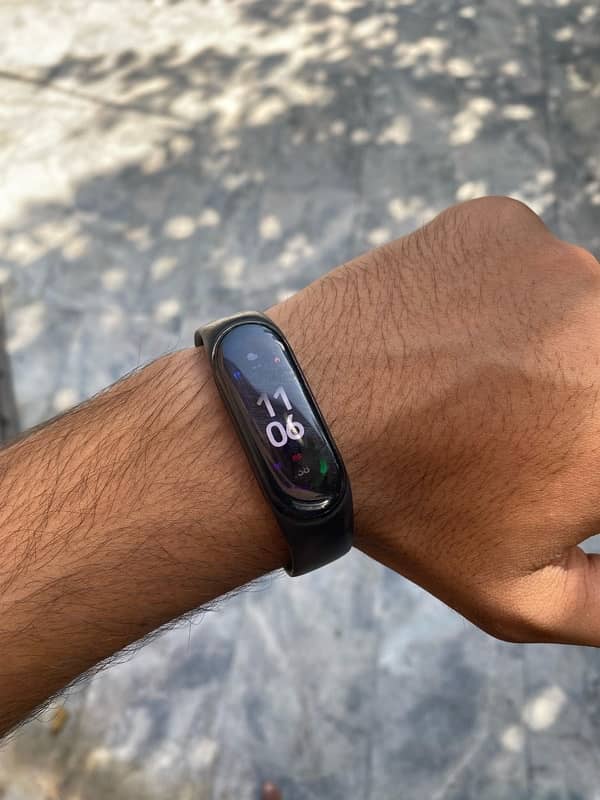 Smart watch ( XIAOMI BAND 6 ) 2