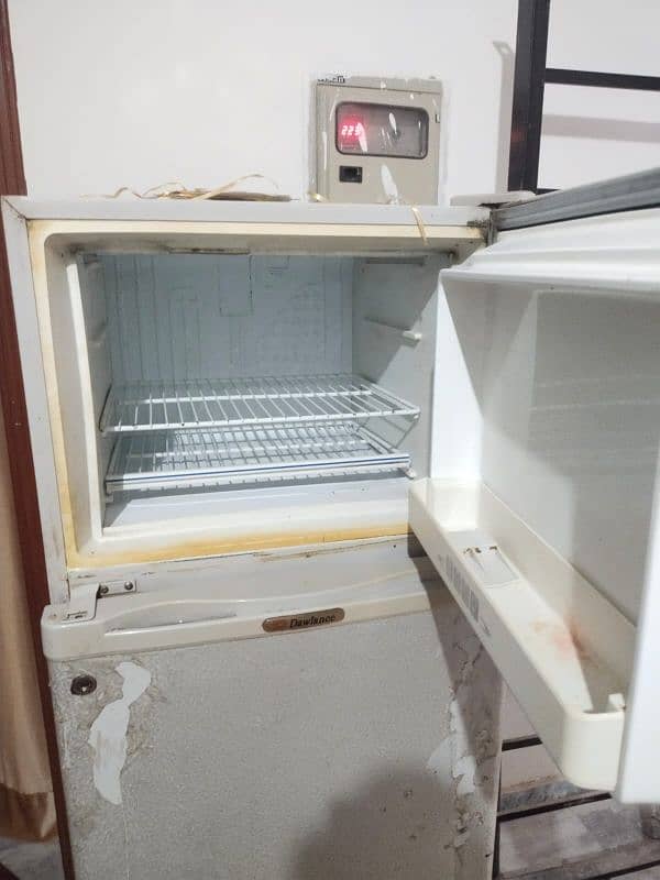 fridge for urgent sale 4