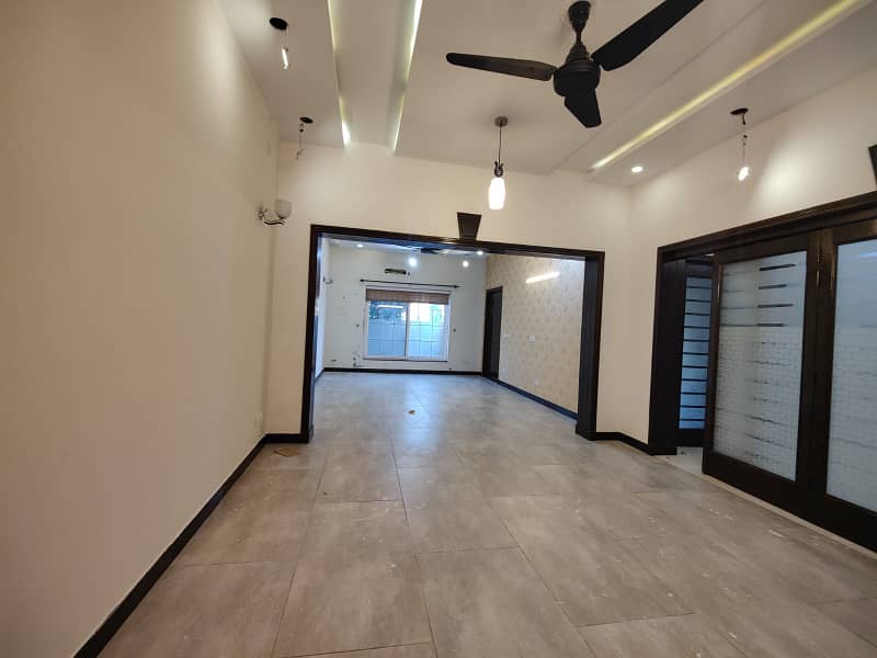 10 Marla house with solar and Gass available for rent in bahria enclave Islamabad 0