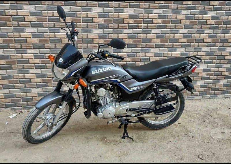 Suzuki GD 110S 2021 (TUBELESS TYRES) 1