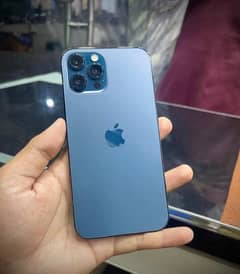 Iphone Available on easy Insta