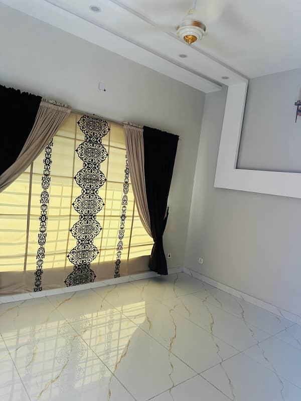 Sector, H 5 Marla Brend New House VIP For Sale Bahria Enclave Islamabad 10