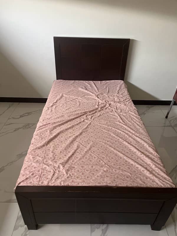 one single bed for sale 1