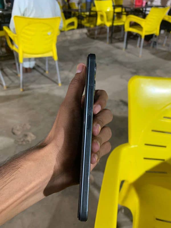 vivo y17 s 4