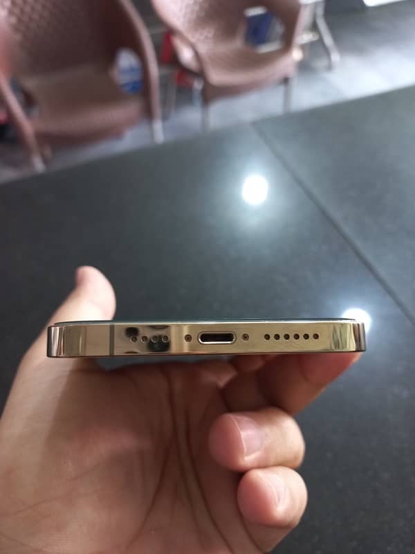 Iphone 12 pro max PTA approved 4